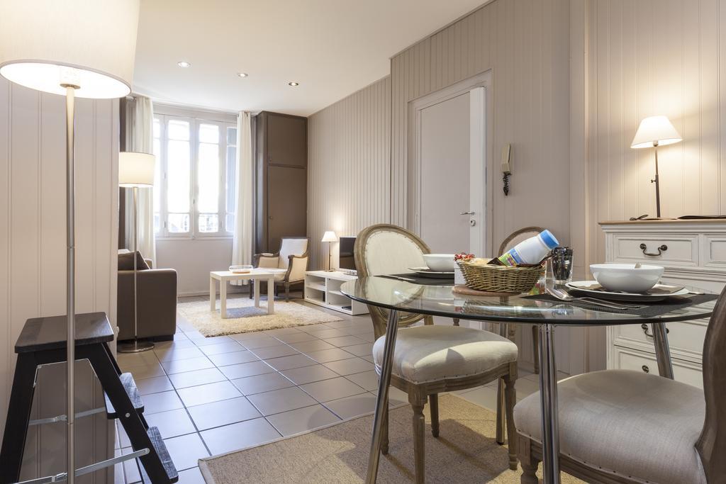 Charmants Appartements Centre Ville Montpellier Bilik gambar
