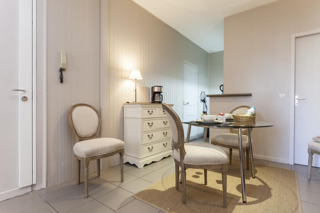 Charmants Appartements Centre Ville Montpellier Bilik gambar